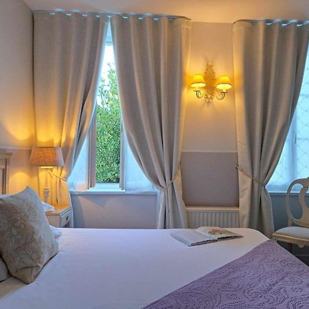 Hotel Traiteur Les Ormes, The Originals Relais Barneville-Carteret Exterior foto